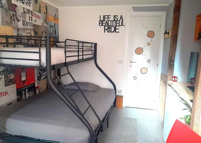 Lucia's Wood House *