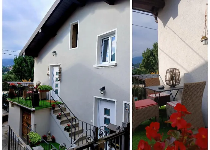 Lucia's Wood House * Intra