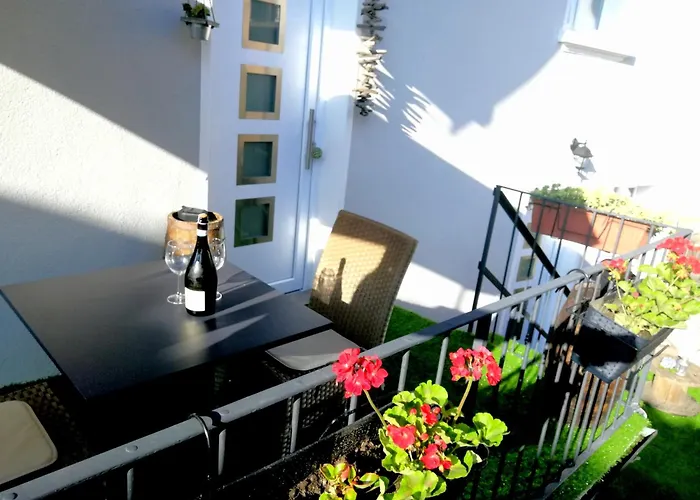 Lucia's Wood House * 인트라