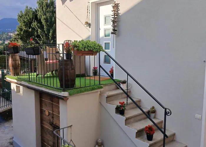 펜션 Lucia's Wood House